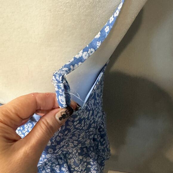 The General Good Floral Dress Size Medium - Picture 3 of 5